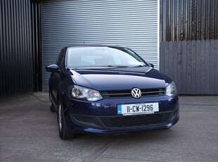 2011 - Volkswagen Polo Manual