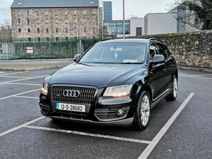 2012 - Audi Q5 Manual