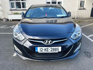 2012 - Hyundai i40 Manual