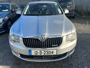 2012 - Skoda Superb Manual