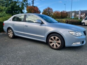 2012 - Skoda Superb Manual