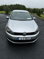 2012 - Volkswagen Golf Manual