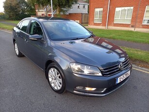 2012 - Volkswagen Passat Manual