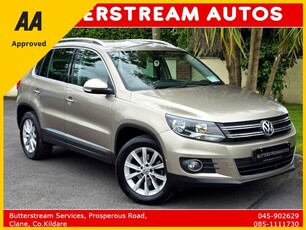 2012 - Volkswagen Tiguan Manual