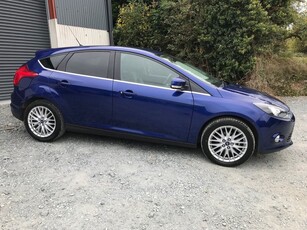 2013 - Ford Focus Manual