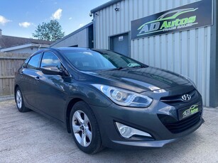 2013 - Hyundai i40 Manual