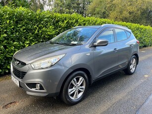 2013 - Hyundai ix35 Manual