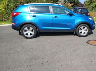 2013 - Kia Sportage Manual