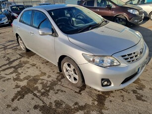 2013 - Toyota Corolla Manual