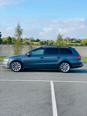 2013 - Volkswagen Passat Manual