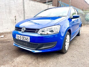 2013 - Volkswagen Polo Automatic