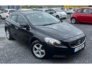 2013 - Volvo V40 Automatic