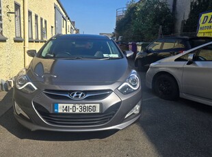 2014 - Hyundai i40 Manual