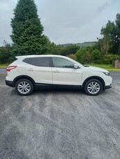 2014 - Nissan Qashqai Manual