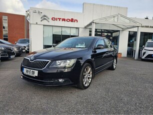 2014 - Skoda Superb Manual