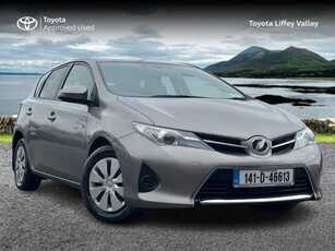 2014 - Toyota Auris Automatic