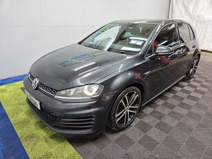 2014 - Volkswagen Golf Manual