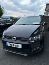 2014 - Volkswagen Polo Manual