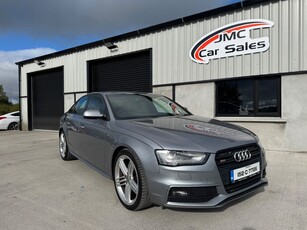 2015 - Audi A4 Manual