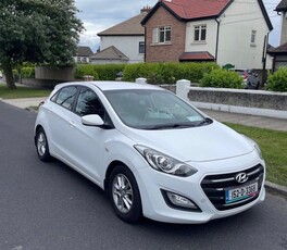 2015 - Hyundai i30 Manual