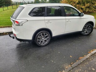 2015 - Mitsubishi Outlander Manual