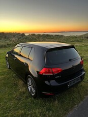 2015 - Volkswagen Golf Manual