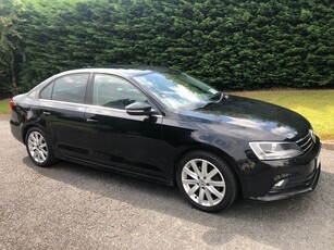 2015 - Volkswagen Jetta Manual