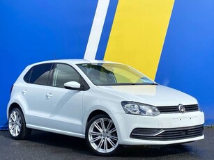 2015 - Volkswagen Polo Automatic