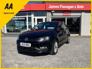 2015 - Volkswagen Polo Manual