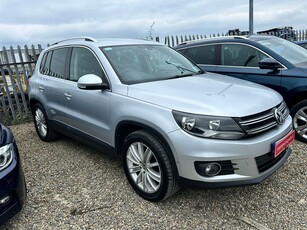 2015 - Volkswagen Tiguan Manual