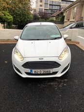 2016 - Ford Fiesta Manual