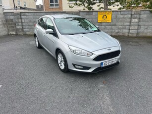 2016 - Ford Focus Manual