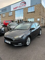 2016 - Ford Focus Manual