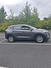 2016 - Hyundai Tucson Manual