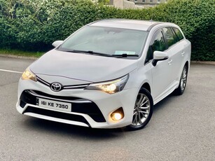 2016 - Toyota Avensis Manual