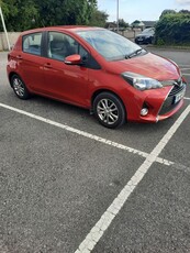 2016 - Toyota Yaris Manual