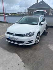 2016 - Volkswagen Golf Manual