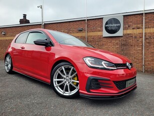 2016 - Volkswagen Golf Manual