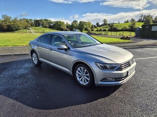 2016 - Volkswagen Passat Manual