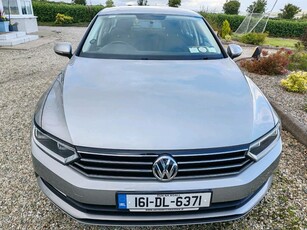 2016 - Volkswagen Passat Manual