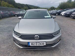 2016 - Volkswagen Passat Manual