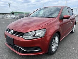 2016 - Volkswagen Polo Automatic