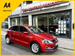 2016 - Volkswagen Polo Automatic