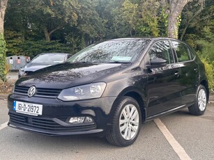 2016 - Volkswagen Polo Manual