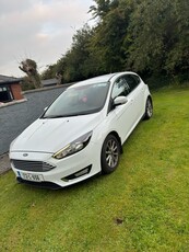 2017 - Ford Focus Manual