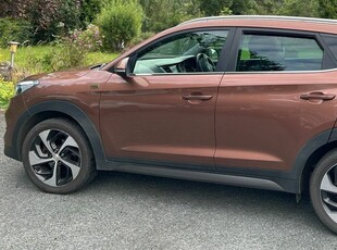 2017 - Hyundai Tucson Manual