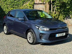 2017 - Kia Rio Manual