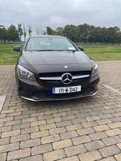 2017 - Mercedes-Benz CLA-Class Manual