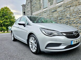 2017 - Opel Astra Manual