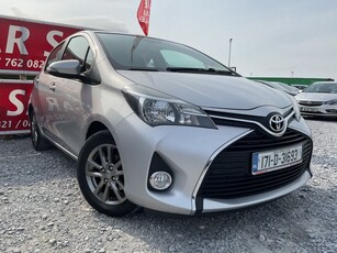 2017 - Toyota Yaris Manual